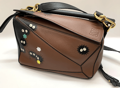 07/22　 LOEWE　ロエベ　 スタジオジブリコラボミニパズルショルダー　 お買い取りさせていただきました。　藤岡店