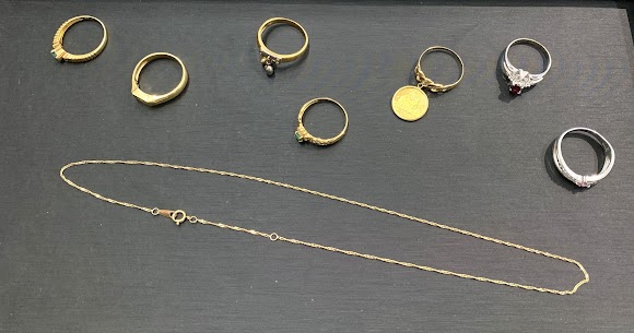 09/20　K18　ネックレス　リング　 K14WG　リング　お買い取りさせていただきました。　藤岡店